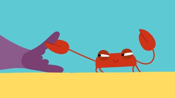 Schon hat die Krabbe etwas zum Zwicken gefunden. | Rechte: KiKA/SWR/Studio FILM BILDER/Julia Ocker