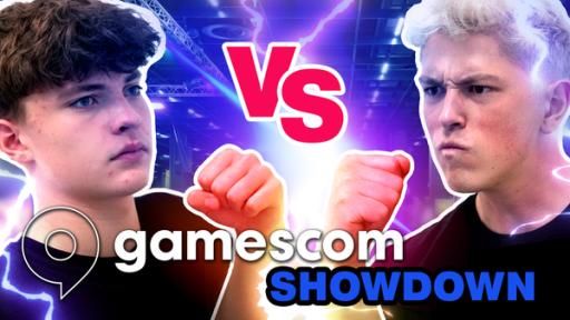 Chris und Tim stehen sich gegenüber. Die Fäuste zum Kampf erhoben, ernste Blicke. Dazwischen steht: „VS“ und darunter: gamescom Showdown.