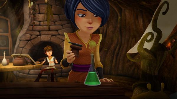 Zauberschülerin Morgan braut einen magischen Trank für ihre Freundin Guinevere. | Rechte: SWR/Blue Spirit Productions/TéléTOON+/Canal+