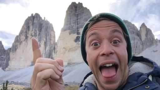 Der Hochgebirgs-Check / Tobi vor den Drei Zinnen in Südtirol
