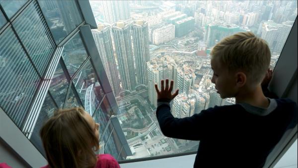 Über den Dächern von Hongkong | Rechte: SWR/Tellux Film