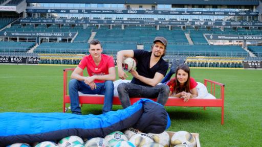 Die Kandidaten im Fußballstadion