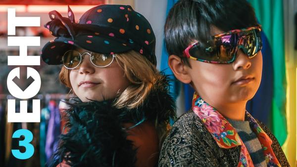 Celina und Noah verkleidet im Fashion-Laden | Rechte: ZDF