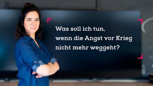 Sabine Marx schaut in die Kamera.