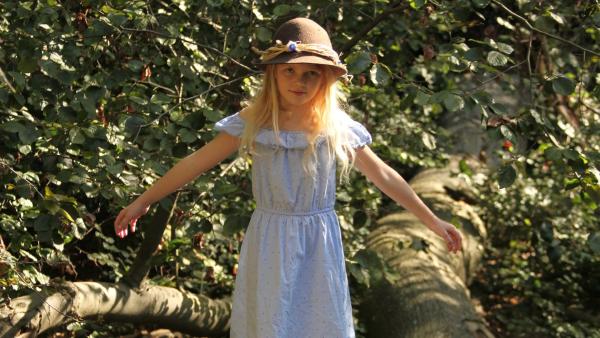 Sommerferien im Wald – darauf hat die siebenjährige Lene aus Mecklenburg so gar keine Lust! | Rechte: NDR/Basthorster Filmmanufaktur