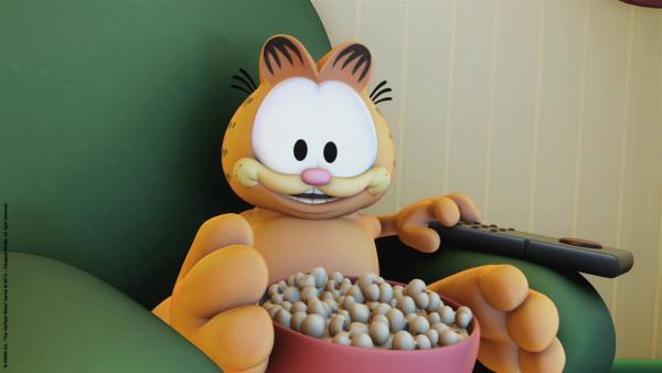 Noch kann Garfield gemütlich vor dem TV lümmeln. | Rechte: HR/Dargaud Media/MediaToon/Paws Inc./France 3