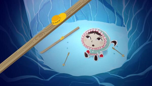 Inui sitzt in einem Loch und schaut hoch zu ihrem Ski, der über ihr hängt. | Rechte: ZDF