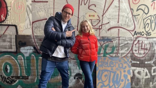 Ben trifft die 12-jährige Schauspielerin Helena Zengel aus Berlin. | Rechte: KiKA/Sakina Gaba