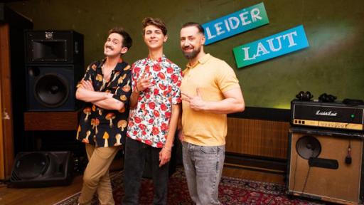 Lukas Rieger mit Marti Fischer und Bürger Lars Dietrich.