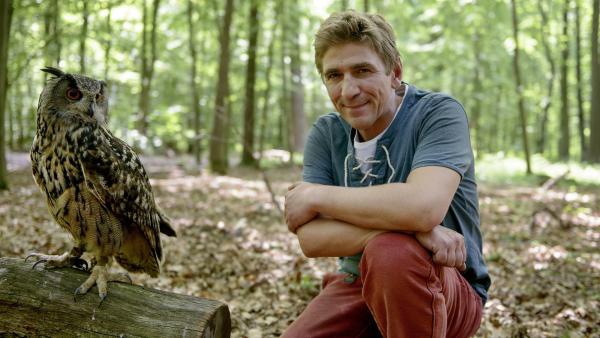 Im Bärstädter Wald hat Fritz Fuchs (Guido Hammesfahr) eine Begegnung der ganz besonderen Art. | Rechte: ZDF und Antje Dittmann