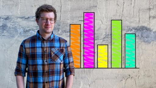 Robert steht vor einer Wand und schaut neutral in die Kamera. An der Wand Grafik: Wahlergebnis als Balkendiagramm in Neonfarben.