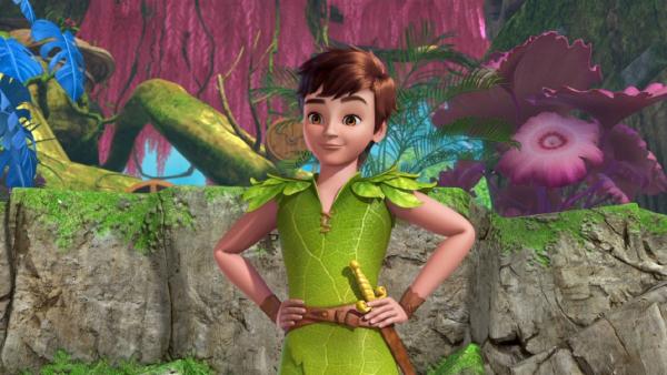 Peter Pan freut sich über den geretteten Fantasiebaum. | Rechte: ZDF/method Film/DQ Entertainment