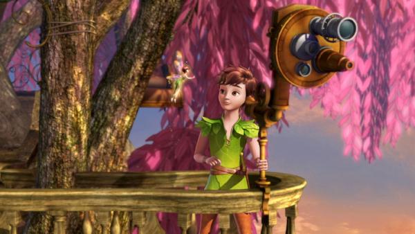 Peter Pan und Tinker Bell  in ihrem Fantasiebaum. | Rechte: ZDF/method Film/DQ Entertainment