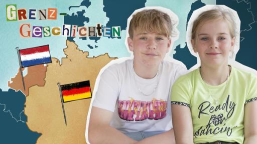 Junge und Mädchen sitzen nebeneinander. Im Hintergrund ist eine Landkarte mit Holland und Deutschland eingezeichnet.