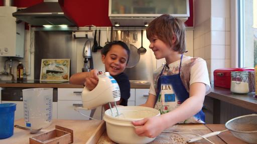 Französische Crêpes backen