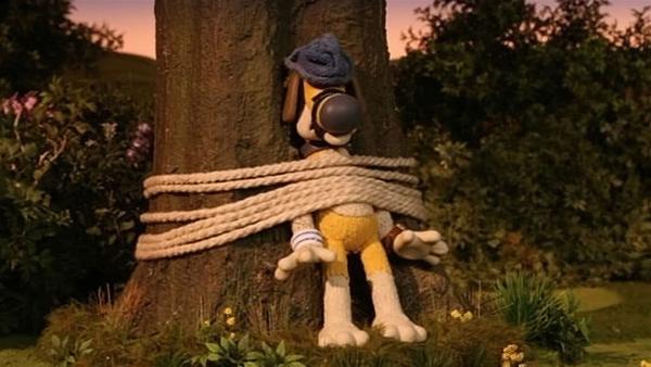 Der Wachhund gefangen an einem Baum. Was ist denn da passiert? | Rechte: WDR/Aardman Animation Ltd./BBC
