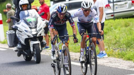 Primoz Roglic und Remco Evenepoel auf der 11. Etappe