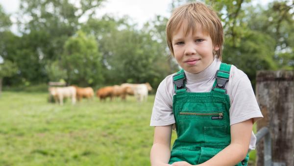 Justus wächst auf dem Gut Giffelsberg auf, einem großen Bauernhof. | Rechte: ZDF / Ingo Hattendorf