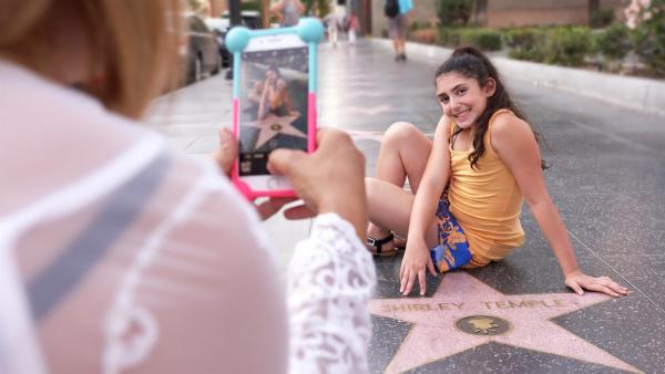 Seanna träumt von einem eigenen Stern auf dem Hollywood-Boulevard. Dafür ist sie mit ihrer Mutter von Florida nach Los Angeles gezogen. | Rechte: ZDF/Tom Bergmann