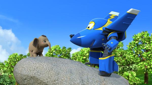 Jerome will den kleinen Elefanten vom Felsen locken. | Rechte: KiKA/FunnyFlux/QianQi/EBS/CJ E&M