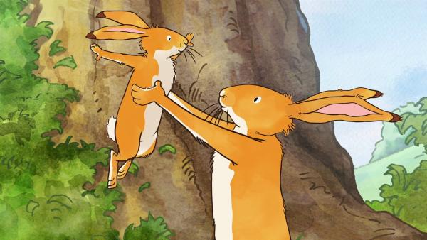 Der kleine und der große braune Hase freuen sich über den schönen Tag, den sie erlebt haben. | Rechte: KiKA/SLR Productions Australia Pty.Ltd./Scrawl Studios Pte Ltd./hr/ARD