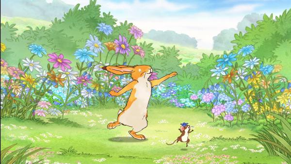 Der kleine braune Hase und die kleine Feldmaus entdecken voller Freude ein blaues Wunder nach dem nächsten. | Rechte: KiKA/SLR Productions Australia Pty.Ltd./Scrawl Studios Pte Ltd./hr/ARD