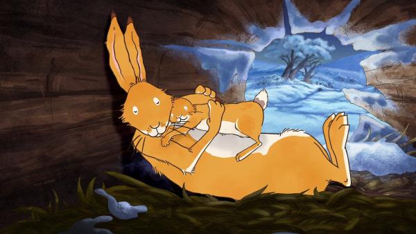 Der kleine und der große braune Hase kuscheln sich zum schlafen aneinander. | Rechte: KiKA/SLR Productions Australia Pty.Ltd./Scrawl Studios Pte Ltd./hr/ARD